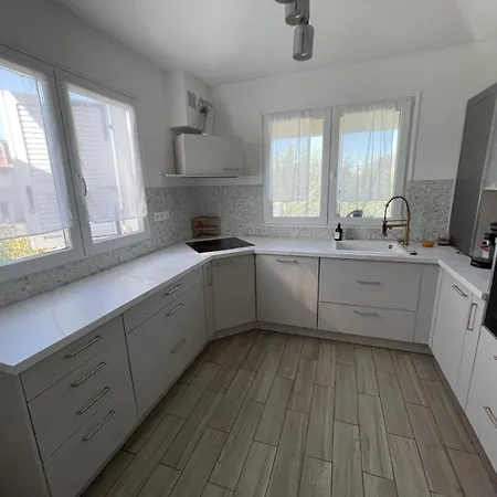 Maison Familiale Tatil Evi *